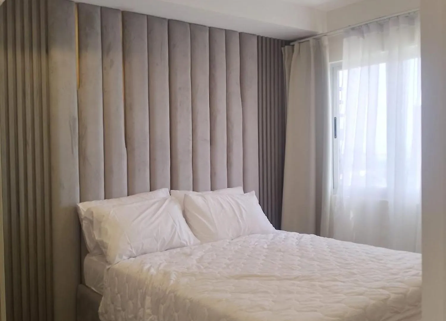 Marce'S Lux'S Condotel Davao