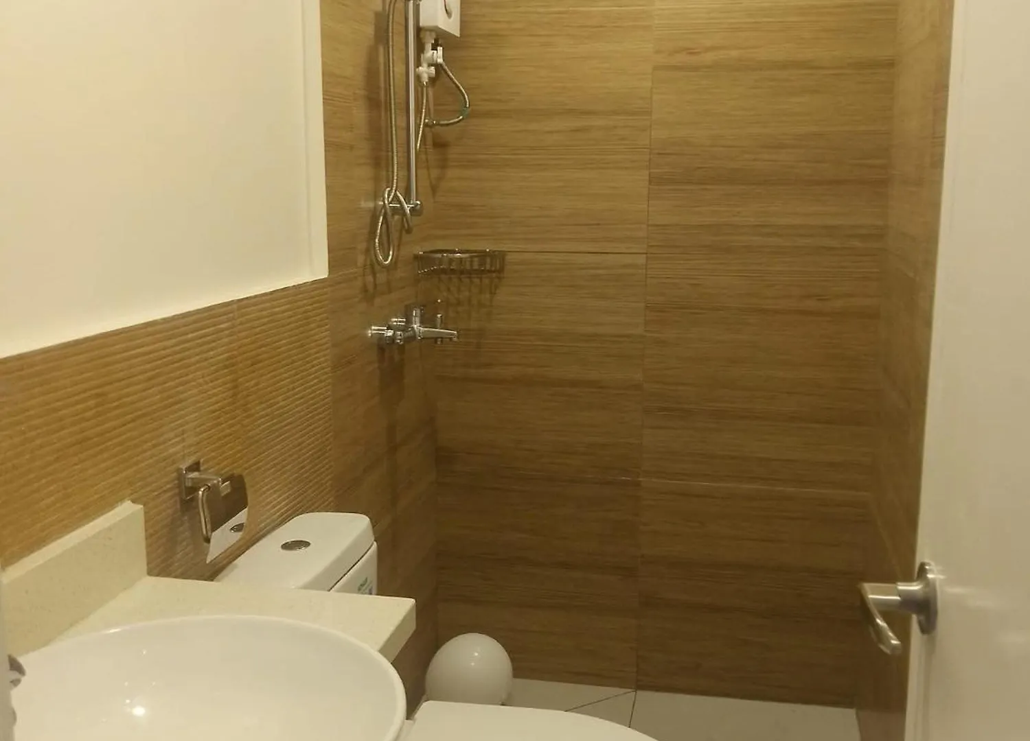 Marce'S Lux'S Condotel Davao 0*,